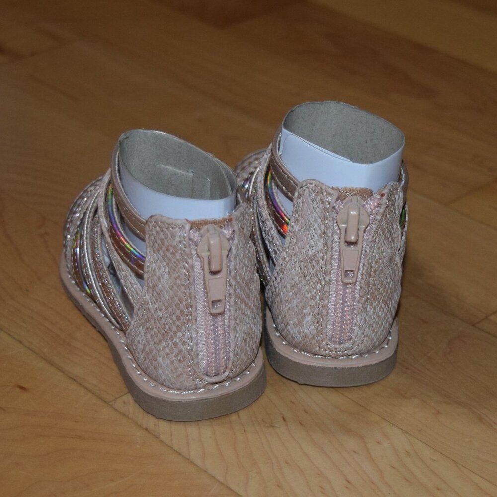 New! Baby Toddler Girls' sz 6 SEYCHELLES Gladiator Gold Glitter Sandals Shoes - Picture 7 of 9